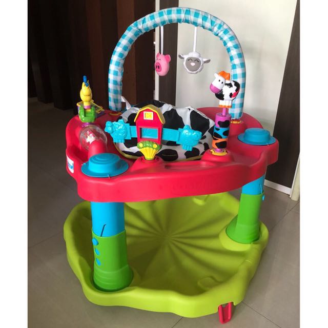 Evenflo exersaucer moovin & groovin activity center sale
