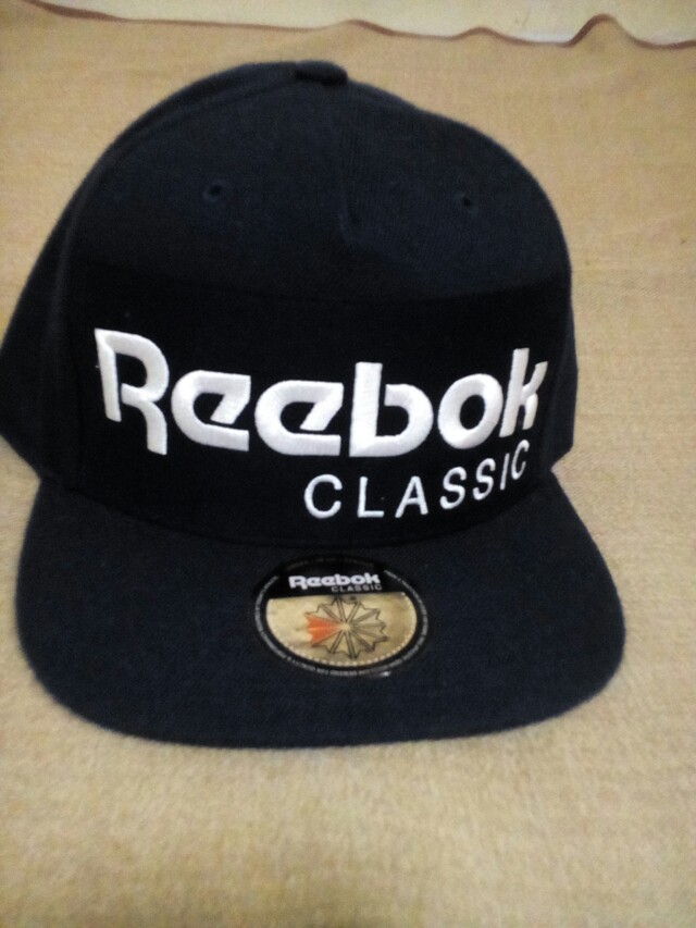 reebok classic cap