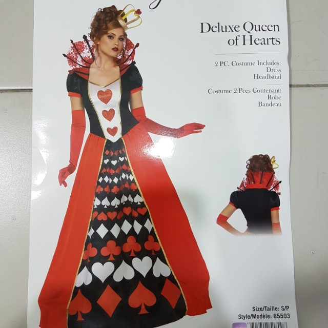 Deluxe Queen Of Hearts Gown