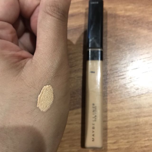 Maybelline Fit Me Concealer 20 Sand Sable Kesehatan Kecantikan Rias Wajah Di Carousell