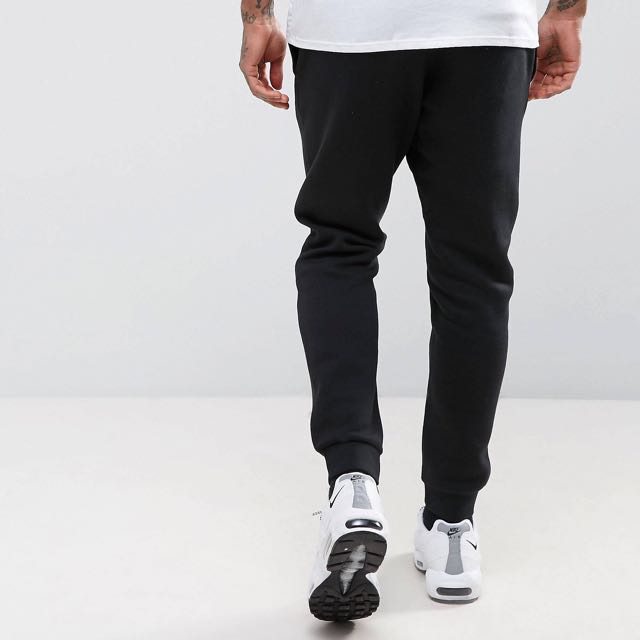 nike cuffed club joggers