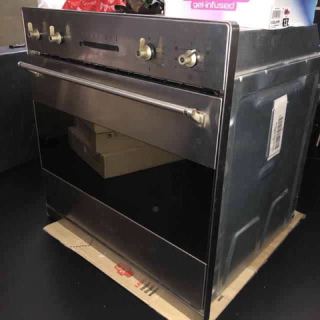 Smeg S302x oven with steam function (not working), TV & Home Appliances