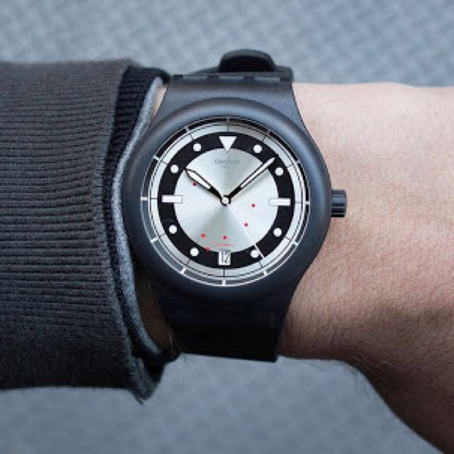 Swatch x Hodinkee Sistem51 Vintage 84 Luxury Watches on Carousell