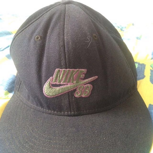 topi nike sb