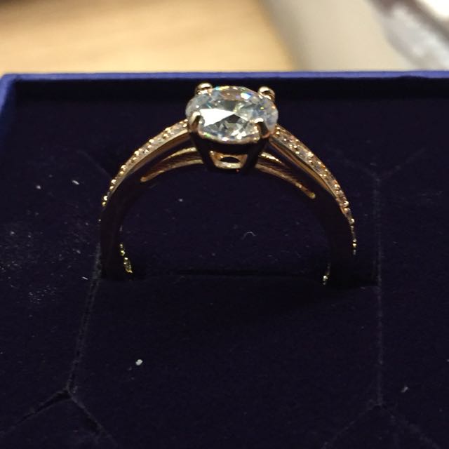 Swarovski ring sale attract gold