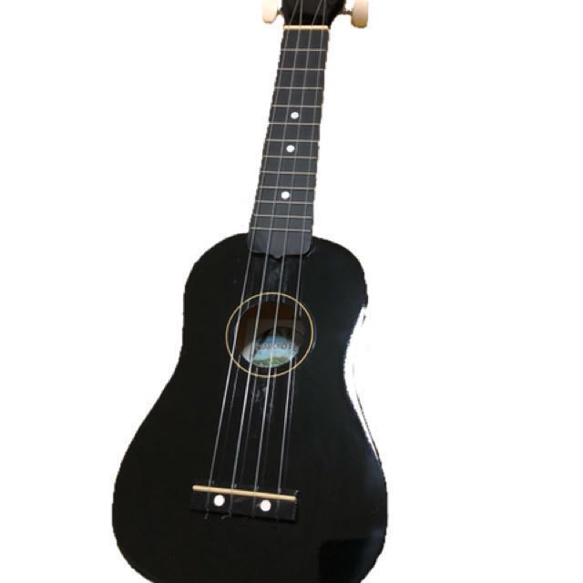 Diamond Head Ukulele, Hobbies & Toys, Music & Media, Musical ...