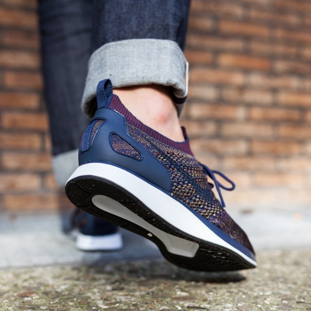 Nike air zoom mariah discount flyknit racer college navy