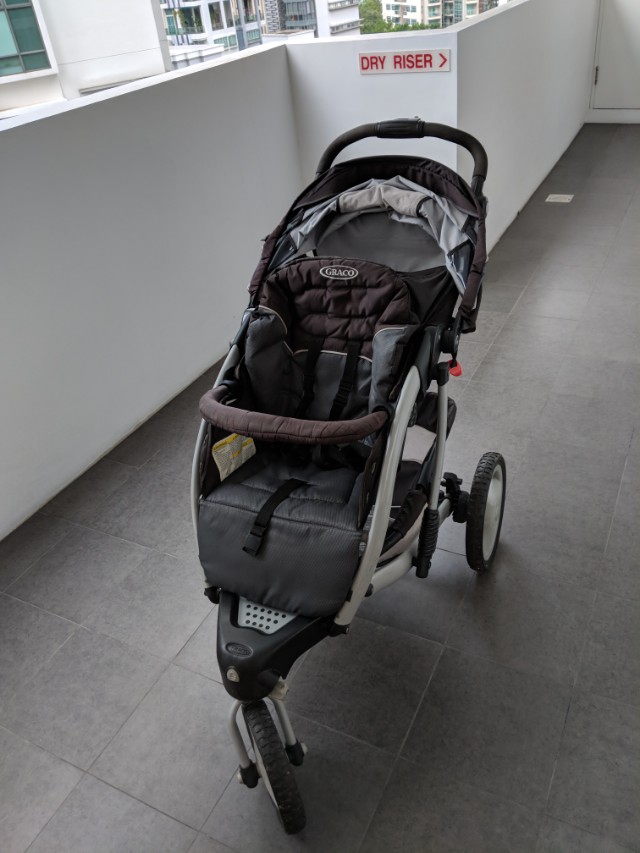 Graco Trekko Classic Connect Jogging Stroller