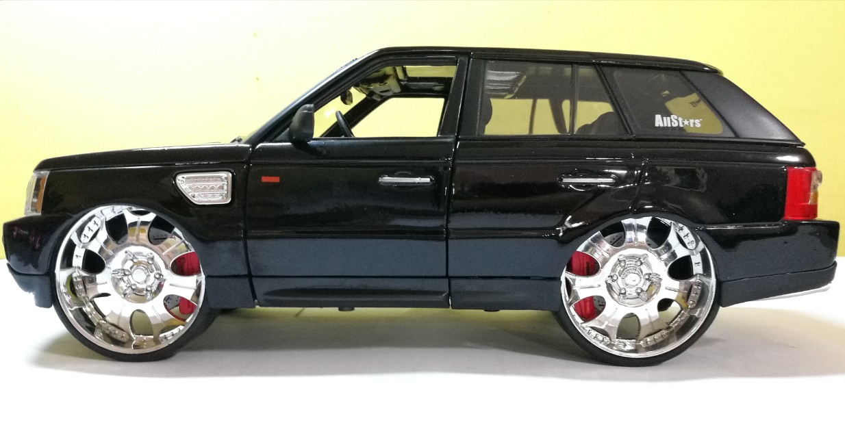 Maisto range rover on sale