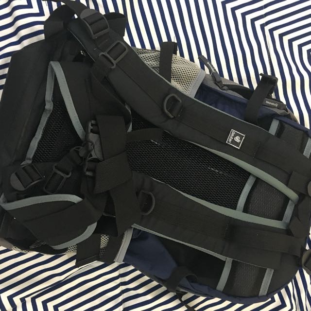 NEW Deuter (made in Vietnam), Men's Fashion, Bags, Belt bags, Clutches