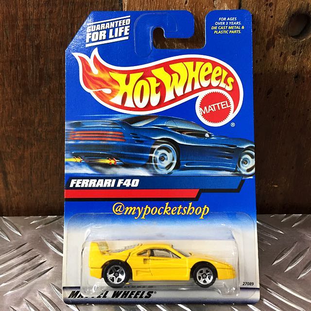 Pending Hot Wheels Ferrari F40 Yellow Toys Games Bricks