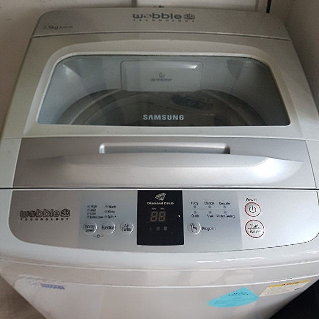Samsung Wobble 7.5kg Washing Machine, TV & Home Appliances, Washing