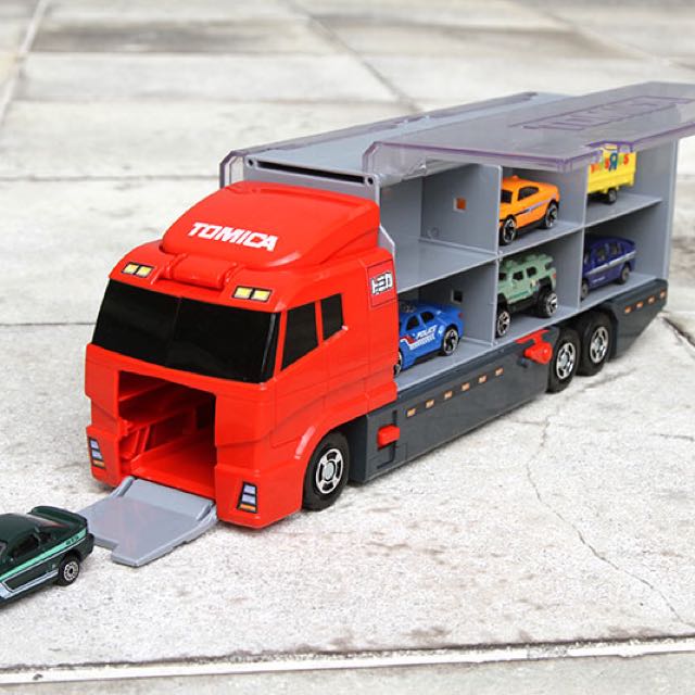 tomica lorry