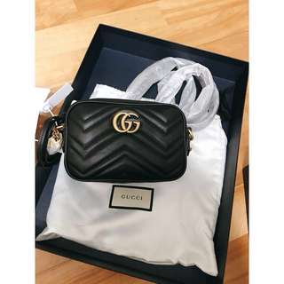 Gucci marmont mini/black