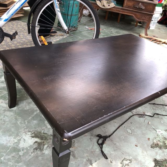 Coffe Table / Dining Table (Category: Tables & Sets) located in Subang Jaya. Submitted by dinnn92 (Listing ID 145891908, Image 2). Description: .