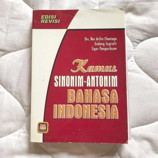 Kamus Sinonim Antonim Bahasa Indonesia Buku Alat Tulis Buku Di Carousell