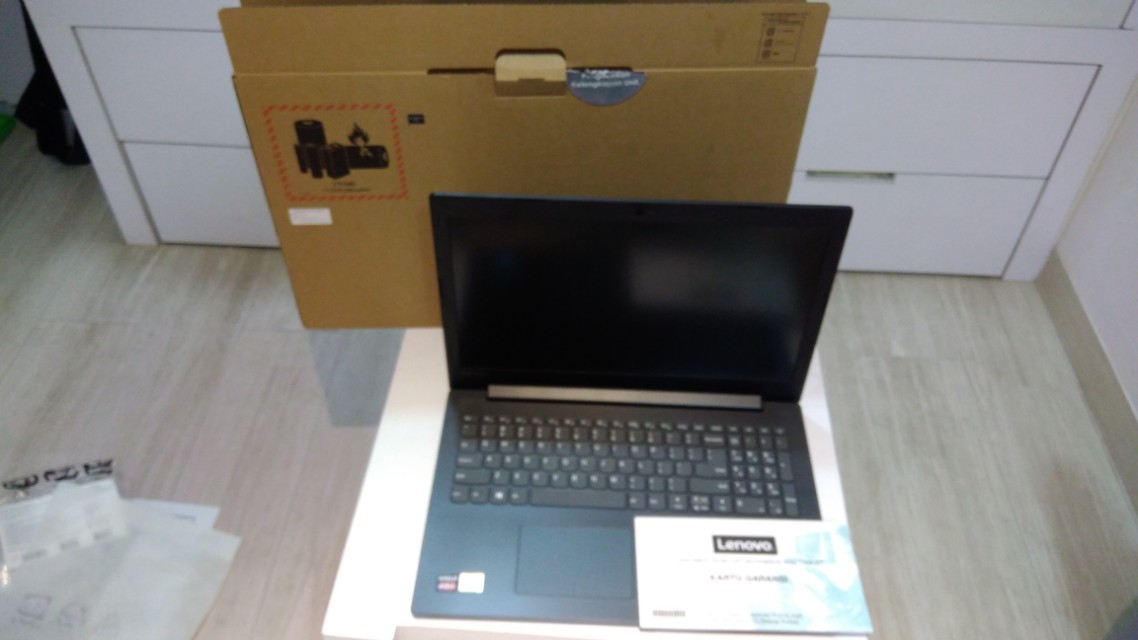 Laptop Lenovo Ip320 15abr Amd A12 Ram 8g Vga 4g Hdd 1terabyte Elektronik Komputer Desktop Di Carousell