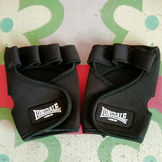 Lonsdale best sale gym gloves