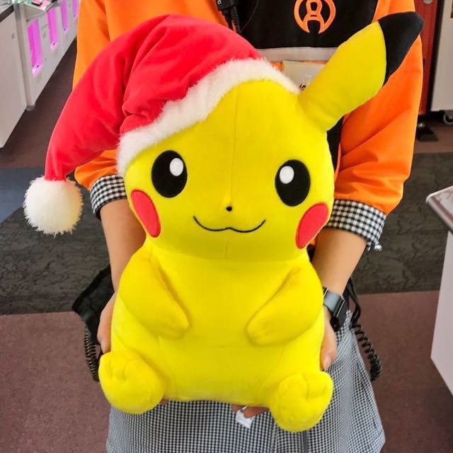 pikachu christmas hat