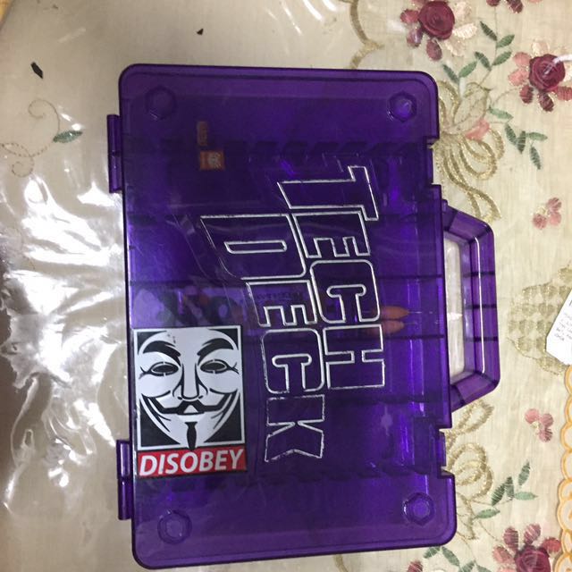 Tech deck hotsell carry case