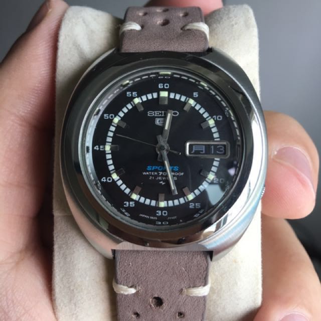 WTS/WTT Seiko 7019-7050, Mobile Phones & Gadgets, Wearables & Smart Watches  on Carousell
