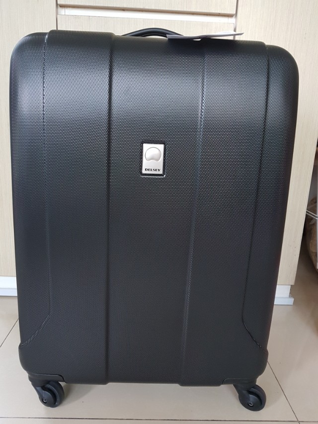Delsey stratus trolley discount