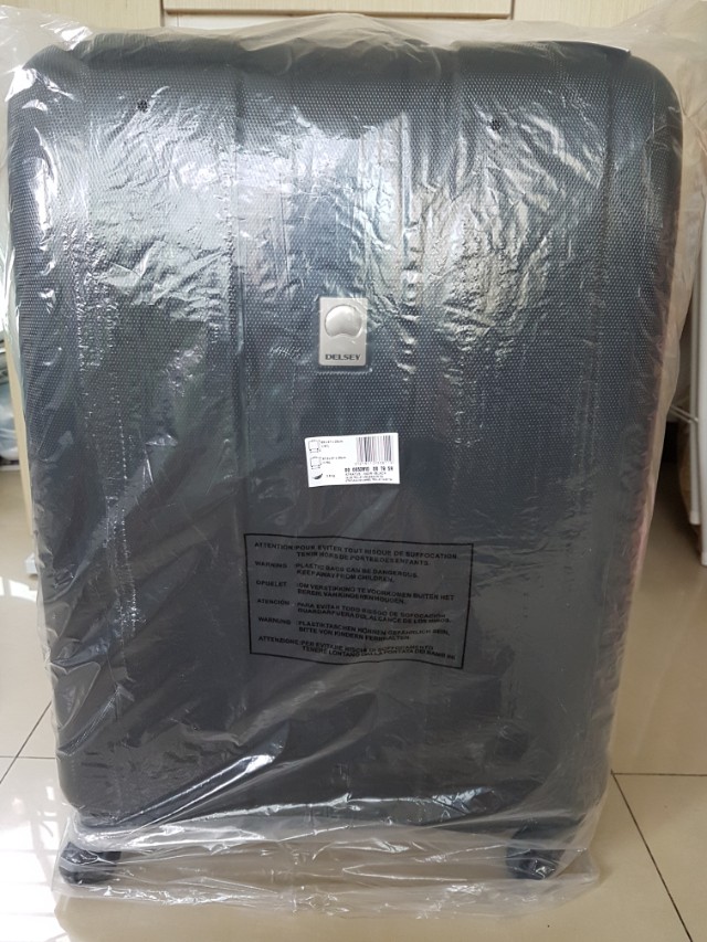 BNIB Delsey Stratus Luggage