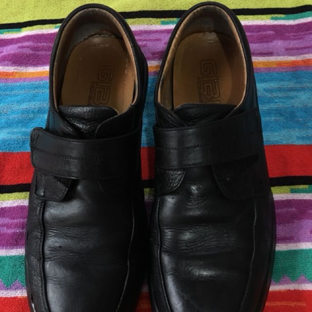 GIBI BLACK SCHOOL SHOES, Men's Fashion, Footwear, Casual Shoes on Carousell