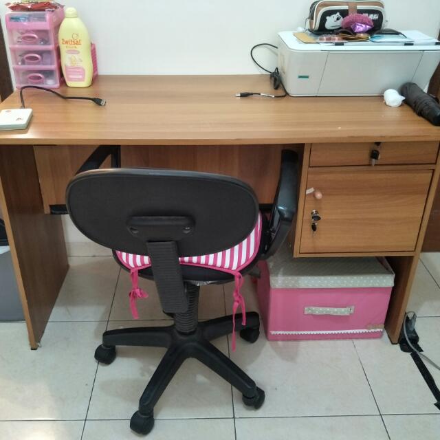 Jual Meja Belajar bersama kursi kantor