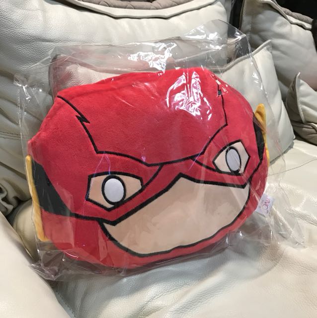 Flash pillow outlet