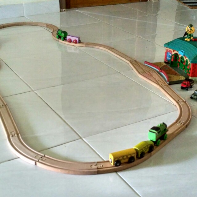 Kereta Kayu Ikea Plus Plus Toys Collectibles Mainan Di Carousell