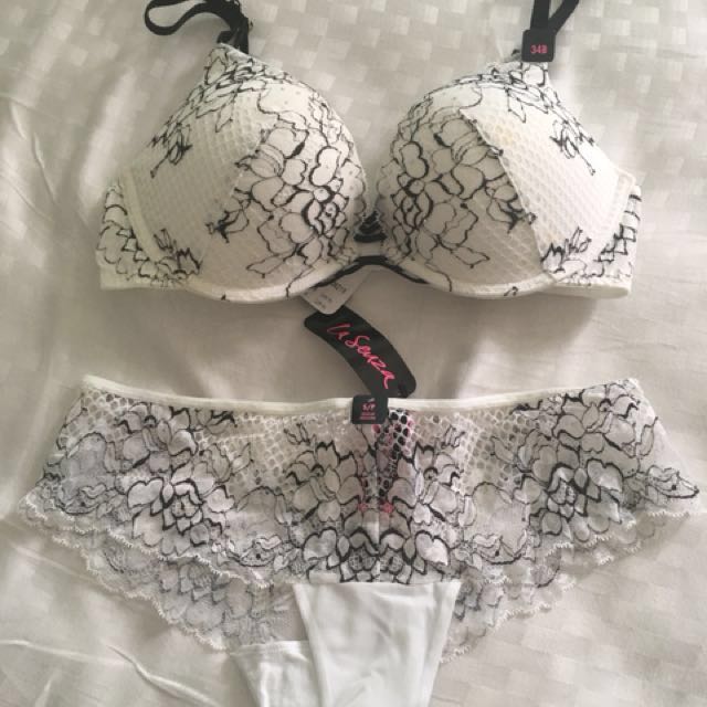 la senza bra and panty sets