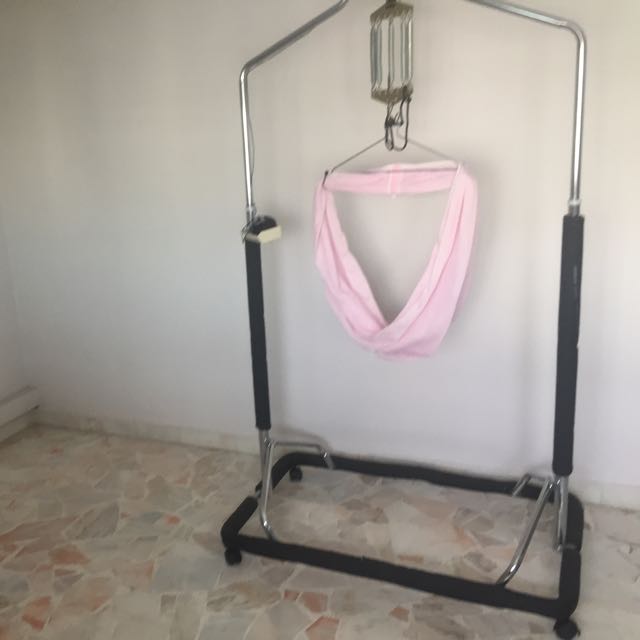Preloved Electric Baby Cradle with Stand n Cloth Babies Kids Babies Kids Fashion on Carousell