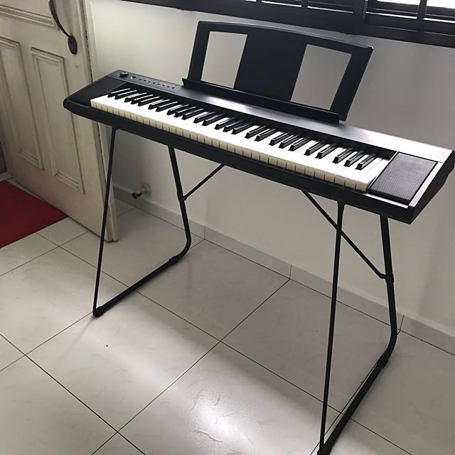 Yamaha used keyboard Hobbies Toys Music Media Musical