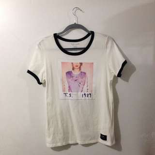 Taylor Swift 1989 tour t-shirt