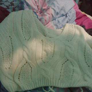 Sweater crop/rajut