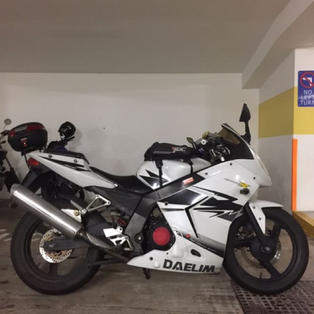 Daelim roadwin 125 for sale new arrivals