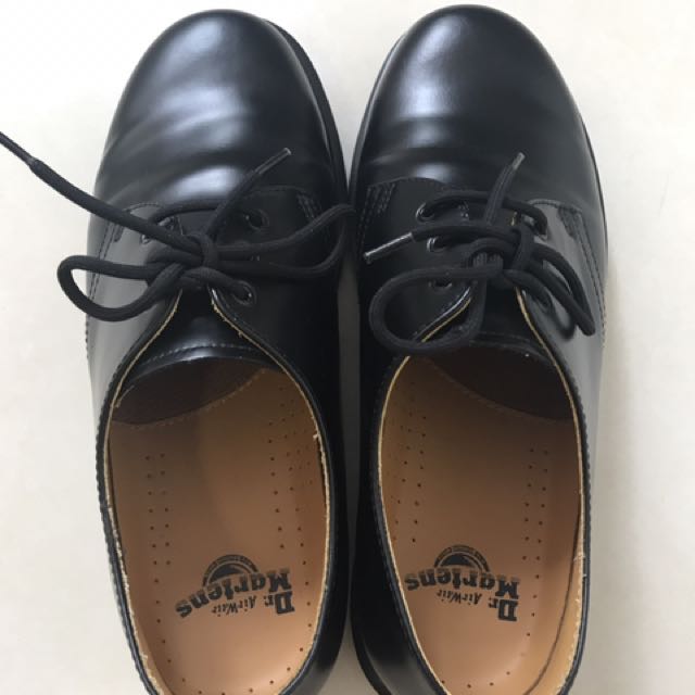 Dr Martens 1461 Plain Welt 2024 www.lexingtonyouththeatreinc
