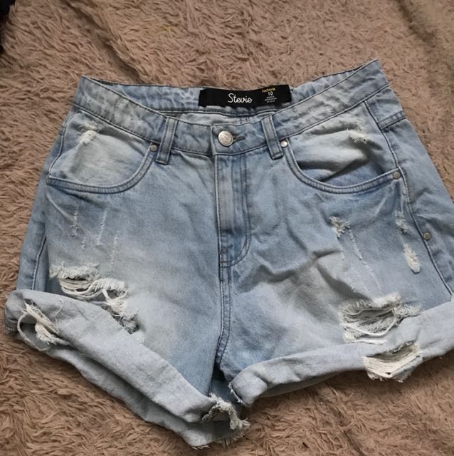 light wash ripped denim shorts