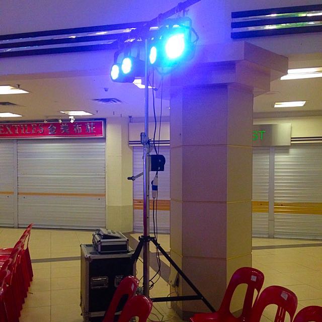 LED Par light With Stand Rental, Everything Else on Carousell
