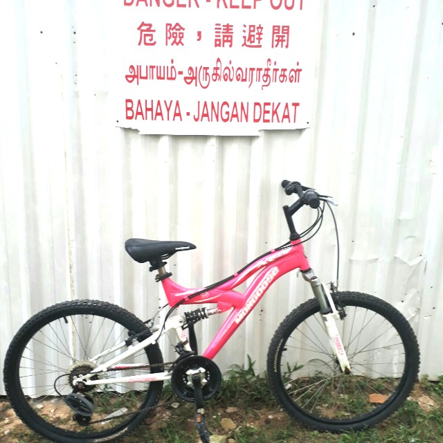 Mongoose hot sale bike xr75
