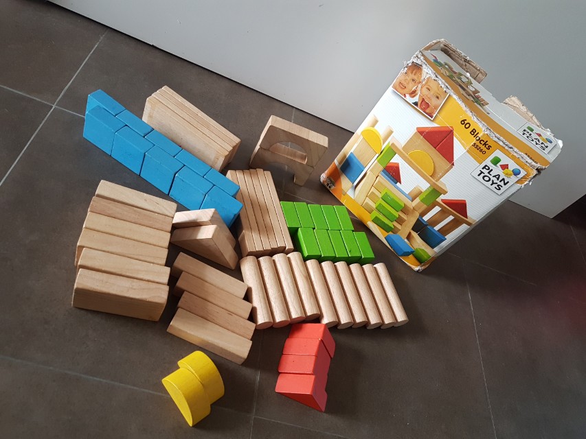 plan toys building blocks