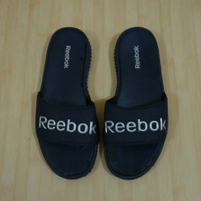 sandal reebok original