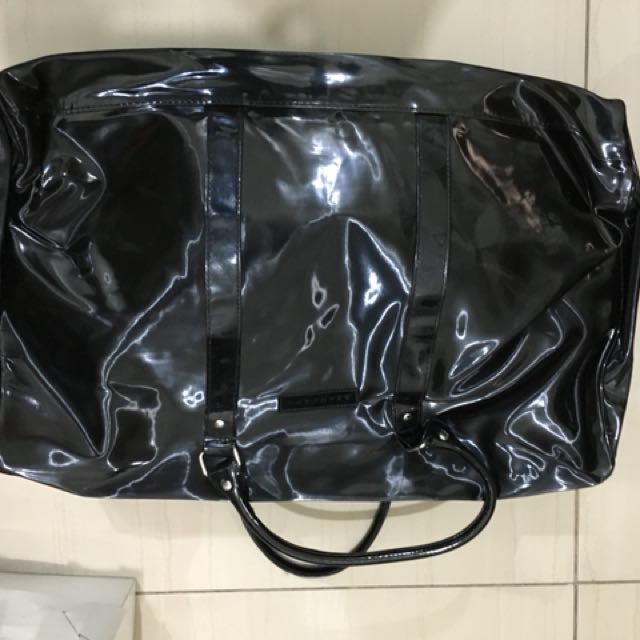 sean john duffle bag
