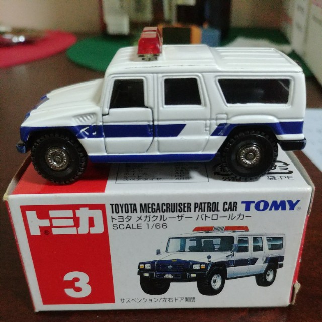 tomica toyota mega cruiser