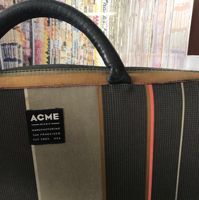 ACME made laptop bag fits 13 inch laptop, Computers & Tech, Parts