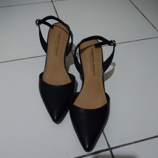 payless black heels
