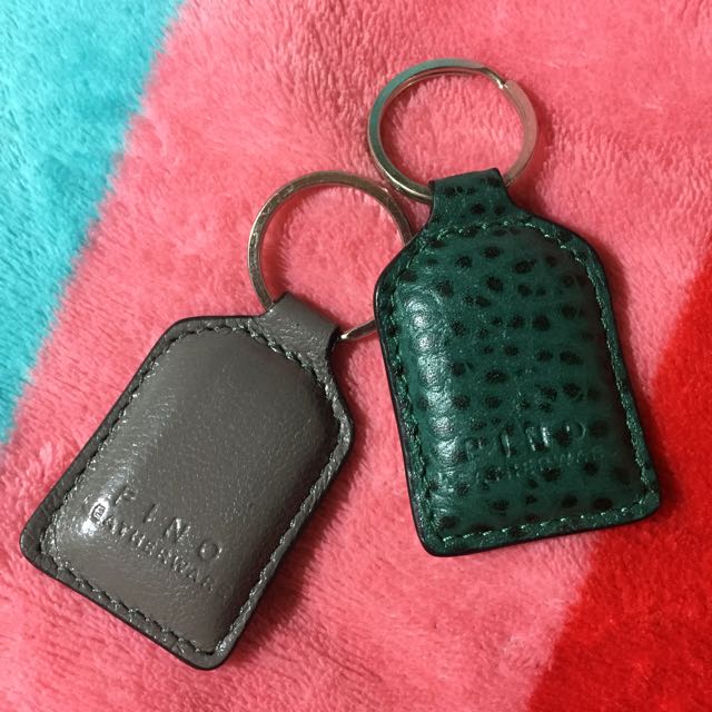 Fino leatherware keychain