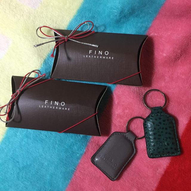 Fino leatherware top keychain
