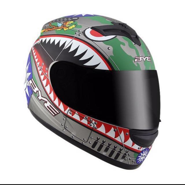 Full face helmet shark teeth, Motorbikes, Motorbike Apparel on Carousell